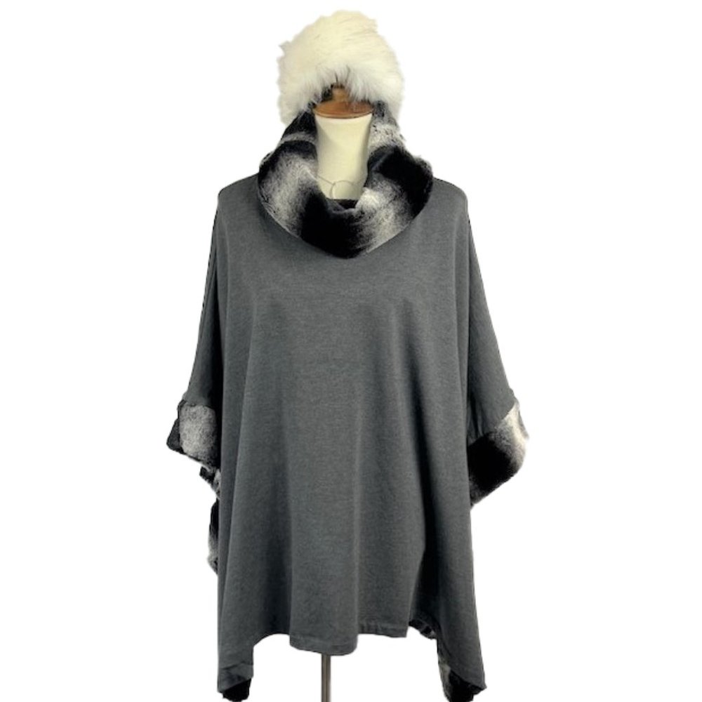 Saks 5th Ave Black Label Faux Fur Poncho NWOT Sz M